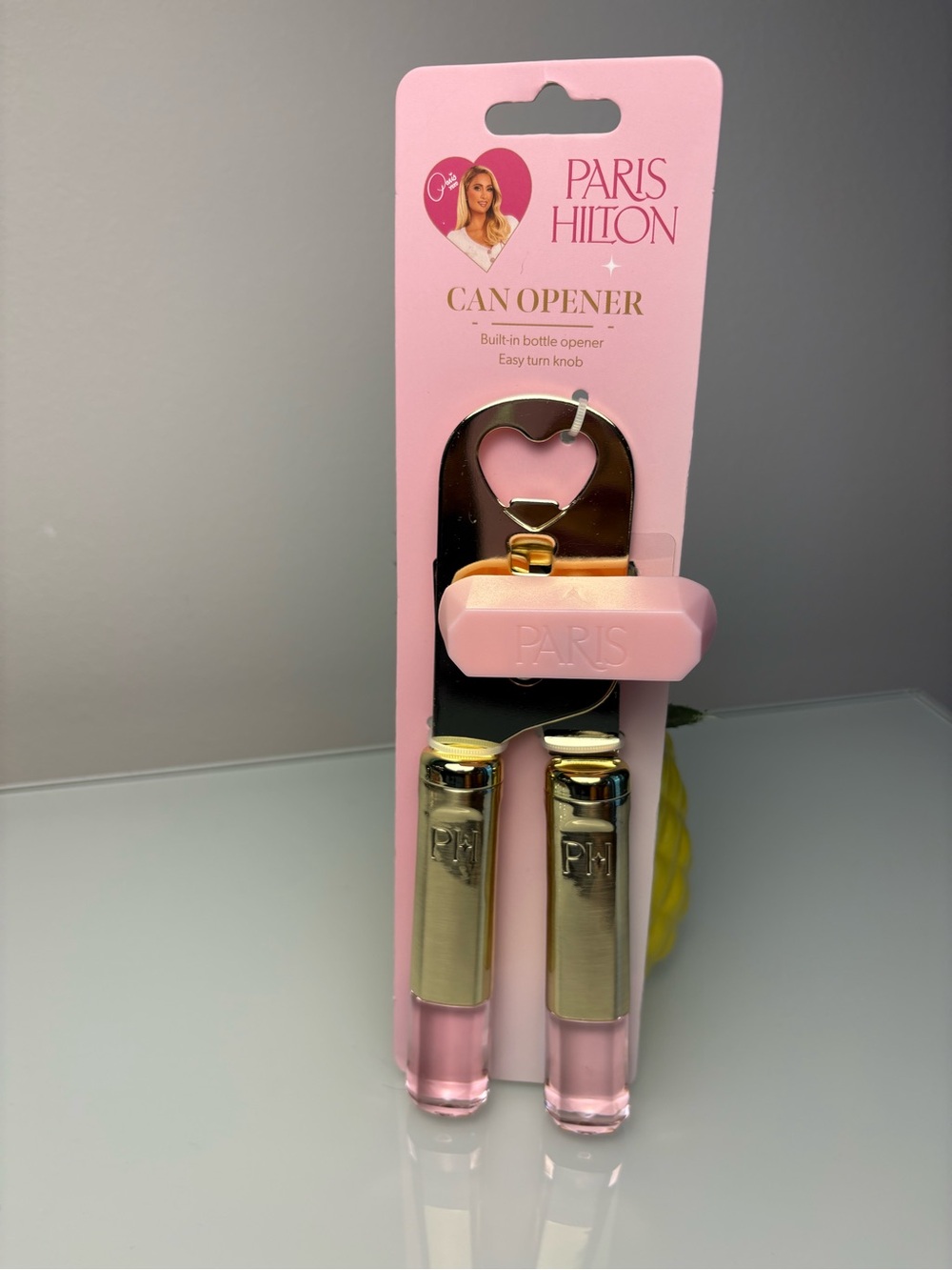 ✨ Paris Hilton Luxe Pink Can Opener with Heart Bottle Opener | NWT 💖 - Picture 3 of 5
